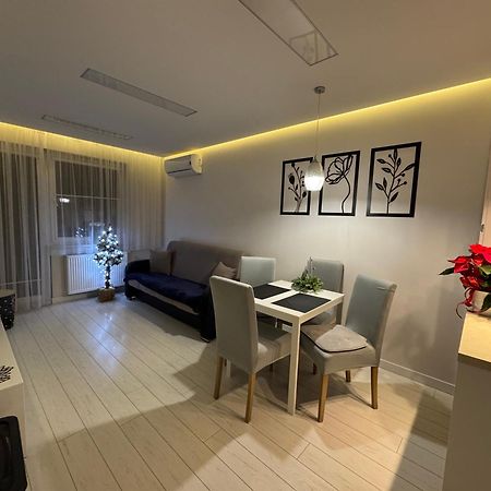 Bozki Apartament Ketrzyn Ngoại thất bức ảnh